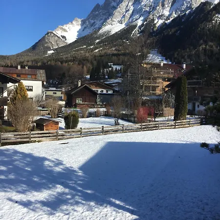 Holzereck - Zweibettzimmer Maison d'hôtes Ehrwald