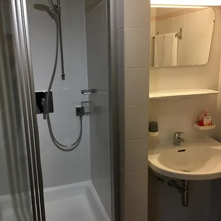 Holzereck - Zweibettzimmer Maison d'hôtes